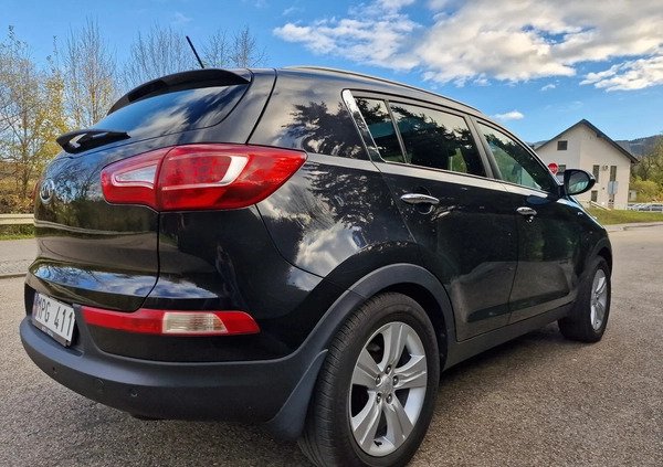 Kia Sportage cena 45000 przebieg: 187000, rok produkcji 2011 z Oświęcim małe 781